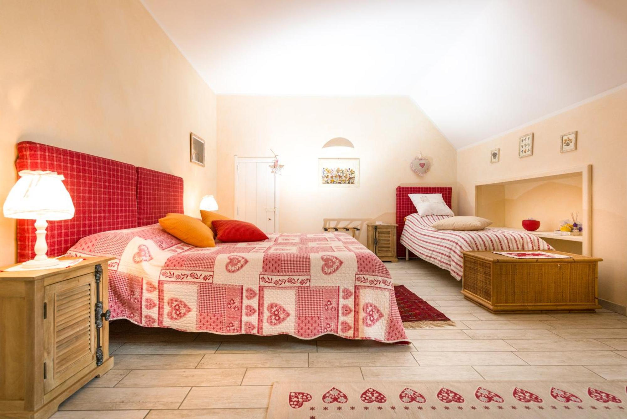 Blu Lavanda Bed & Breakfast Panzió Luserna San Giovanni Kültér fotó