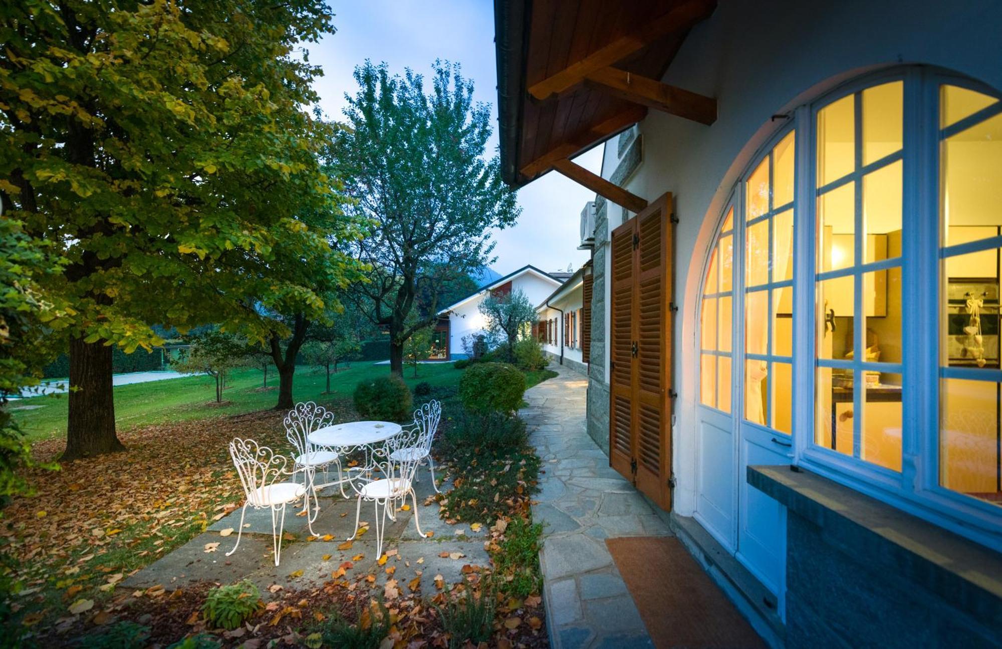 Blu Lavanda Bed & Breakfast Panzió Luserna San Giovanni Kültér fotó